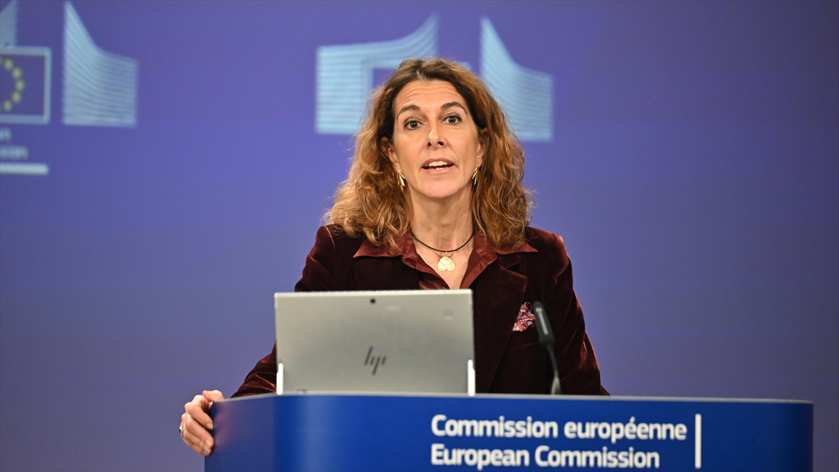 AB’den Macaristan’ın Ukrayna kredisini bloke etme tehdidine tepki AB’den Macaristan’ın Ukrayna kredisini bloke etme tehdidine tepki