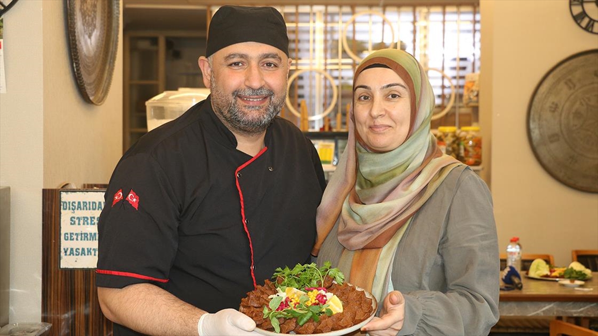 Adana’da çiğ köfte ustası çift çölyak hastaları için glütensiz tarif geliştirdi