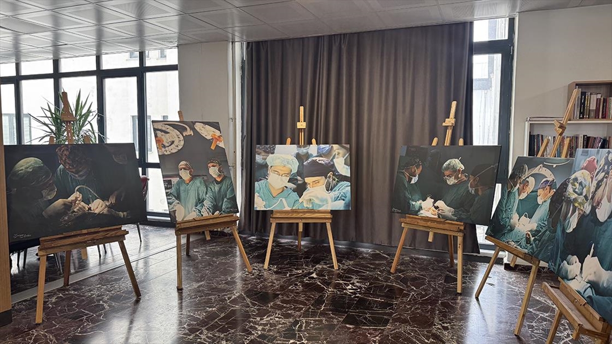 Ameliyathanenin “görünmeyen yüzü”nü fotoğraf karelerine yansıttı