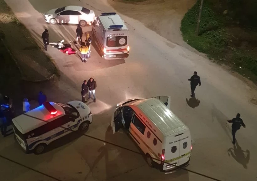 1 kadın 1 erkek öldürüp yola attılar… 1 kadın 1 erkek öldürüp yola attılar…