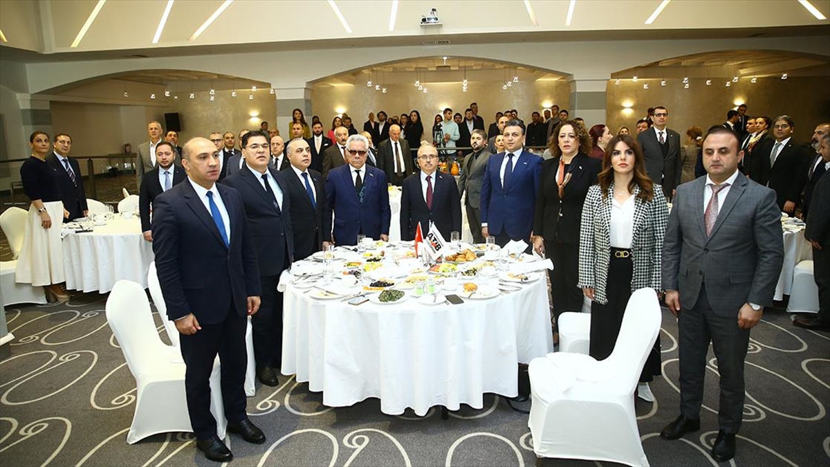 Azerbaycan-Türkiye İşadamları Birliği üyeleri Bakü’de bir araya geldi