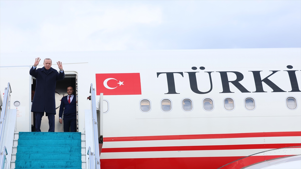 Cumhurbaşkanı Erdoğan Etiyopya’ya gitti Cumhurbaşkanı Erdoğan Etiyopya’ya gitti