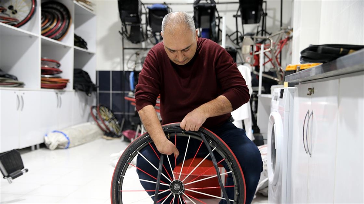 Engelli basketbolculara 25 yıldır gönüllü olarak emek veriyor