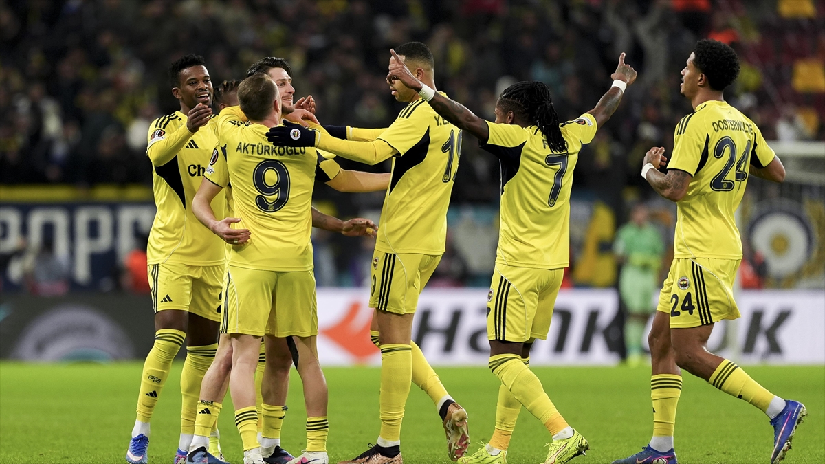 Fenerbahçe UEFA Avrupa Ligi’nde yarın Nottingham Forest’ı ağırlayacak Fenerbahçe UEFA Avrupa Ligi’nde yarın Nottingham Forest’ı ağırlayacak