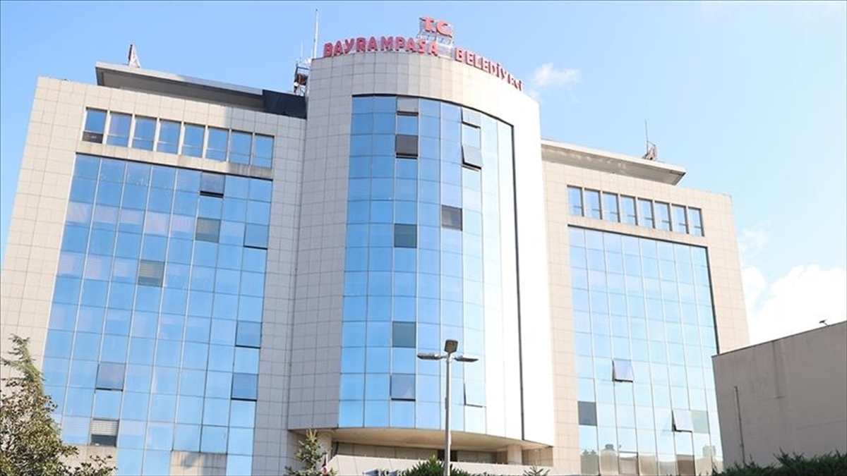 Görevinden uzaklaştırılan Bayrampaşa Belediye Başkanı Hasan Mutlu’nun kardeşinin rüşvet aldığı iddiası Görevinden uzaklaştırılan Bayrampaşa Belediye Başkanı Hasan Mutlu’nun kardeşinin rüşvet aldığı iddiası