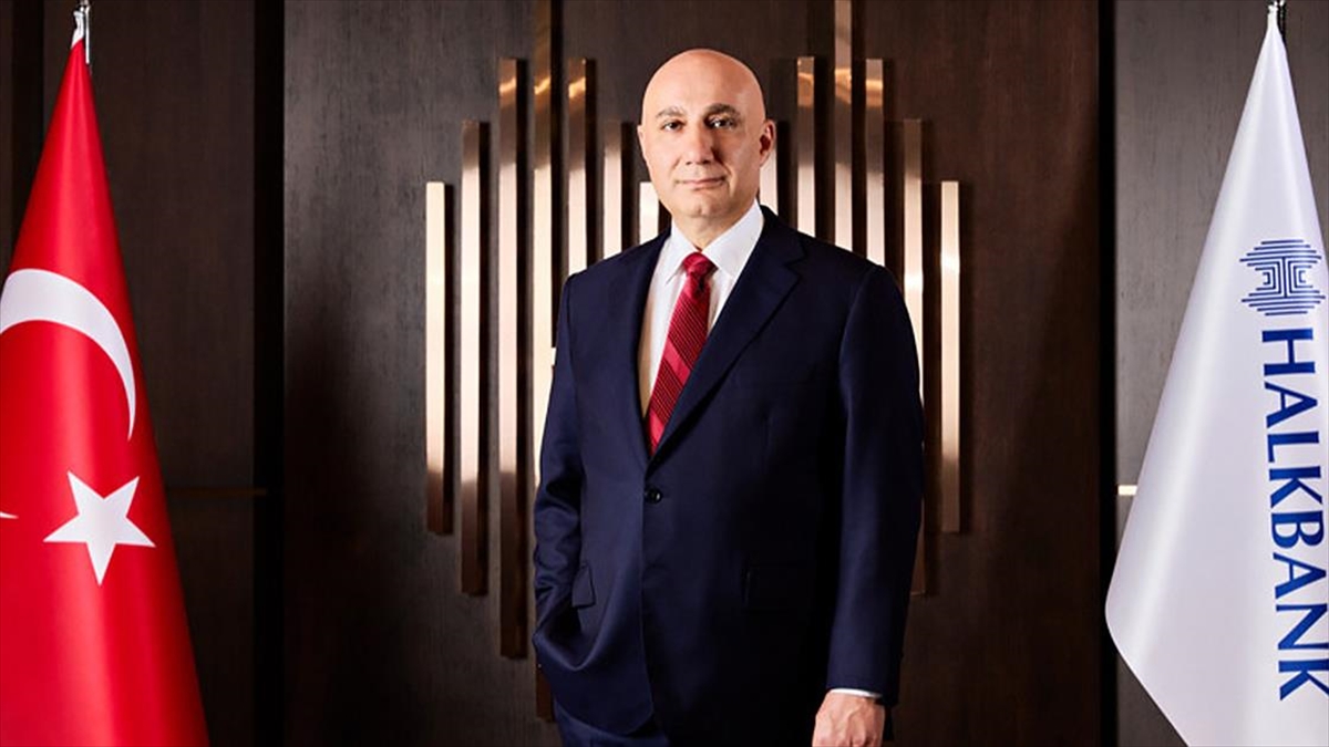 Halkbank’ın aktif büyüklüğü 4,3 trilyon lira seviyesine yükseldi
