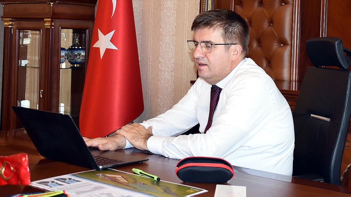 Kırıkkale Valisi Sarıibrahim, AA’nın “Yılın Kareleri” oylamasına katıldı