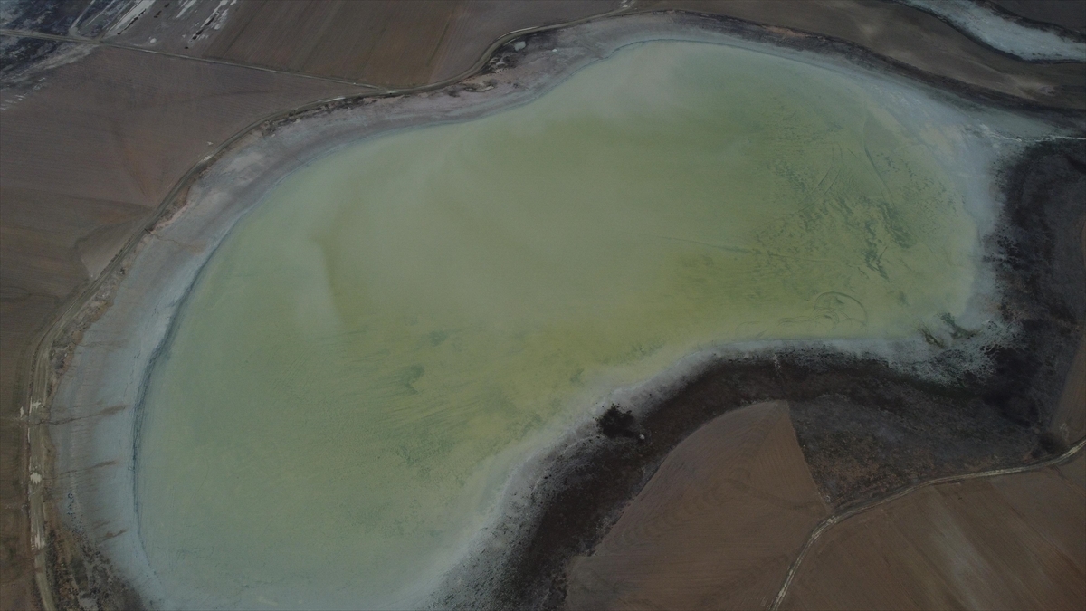 Konya’daki Küçük Göl 4 yıl aradan sonra su tutmaya başladı Konya’daki Küçük Göl 4 yıl aradan sonra su tutmaya başladı