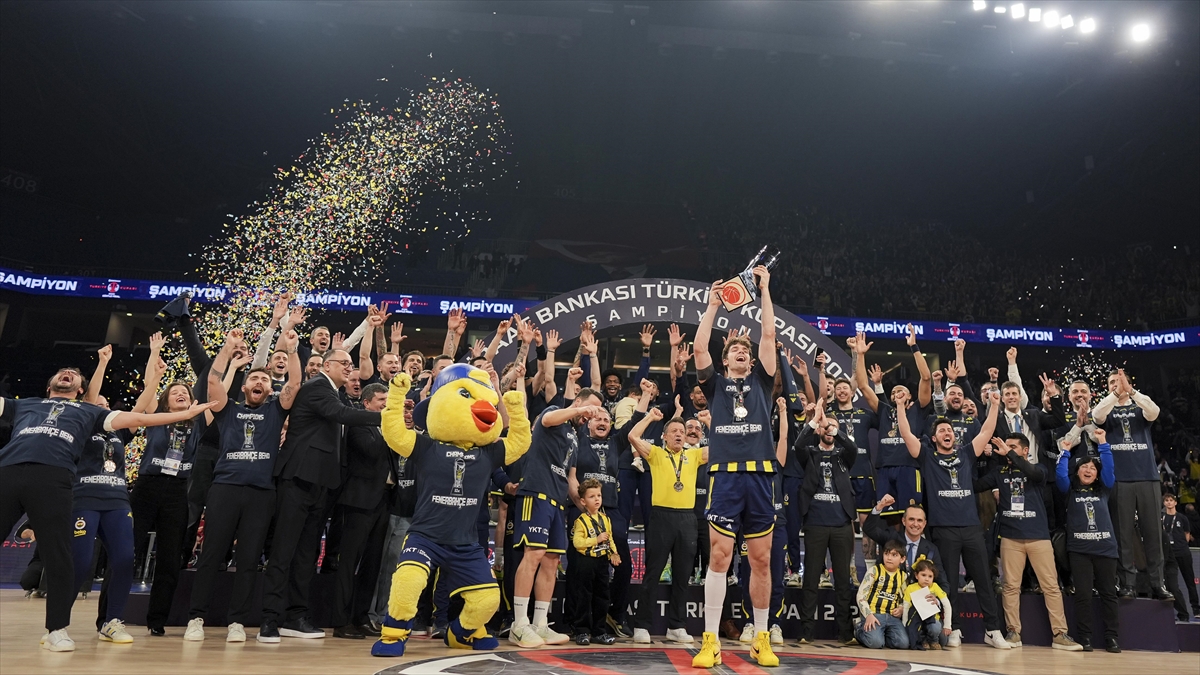 Potada 40. Erkekler Türkiye Kupası’nın sahibi Fenerbahçe Beko Potada 40. Erkekler Türkiye Kupası’nın sahibi Fenerbahçe Beko