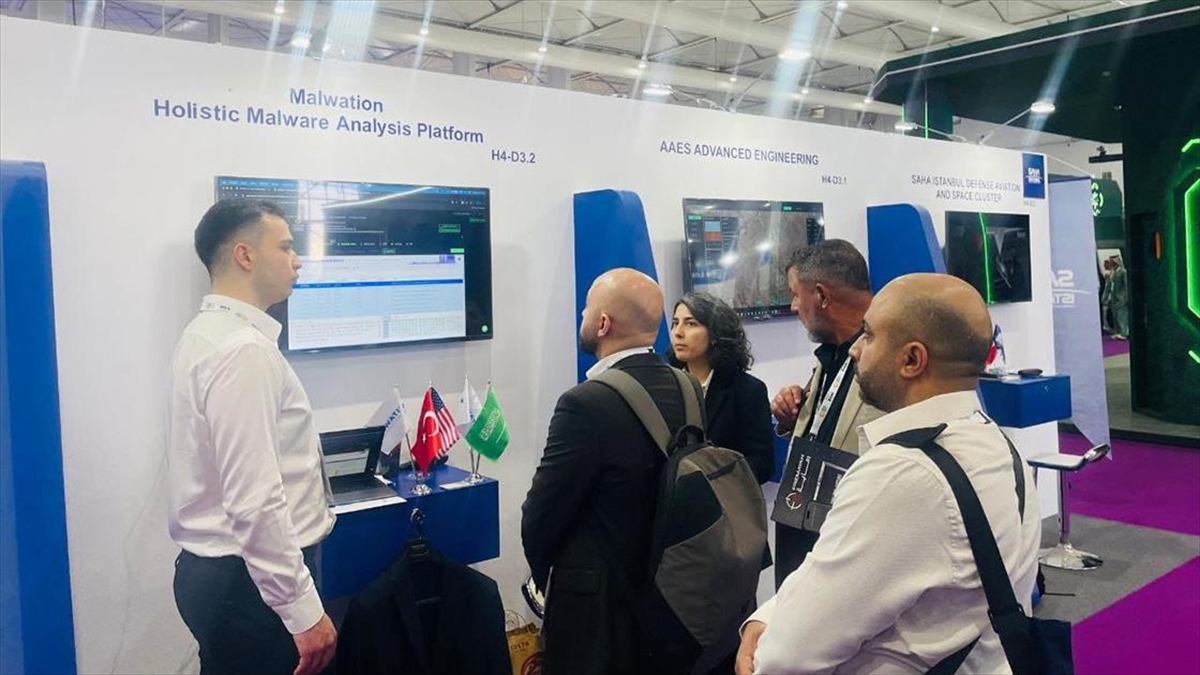 SAHA İstanbul ve DEİK, savunma KOBİ’lerini dünyaya açıyor