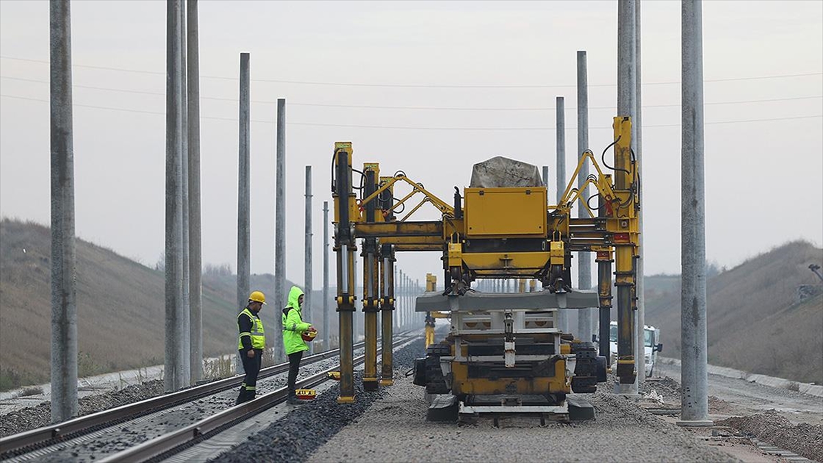 Samsun-Trabzon-Sarp Demir Yolu Projesi, stratejik bir demir yolu koridoru oluşturacak Samsun-Trabzon-Sarp Demir Yolu Projesi, stratejik bir demir yolu koridoru oluşturacak