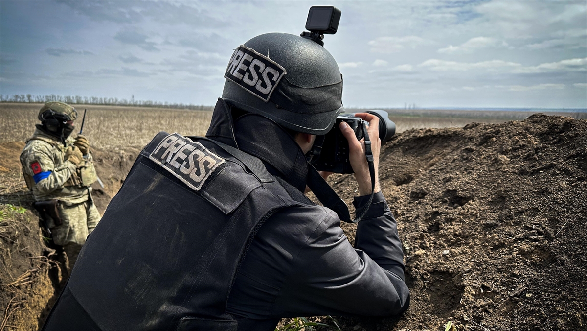 Savaşın ortasında 90 gün: AA’dan “Frontline” belgeseli