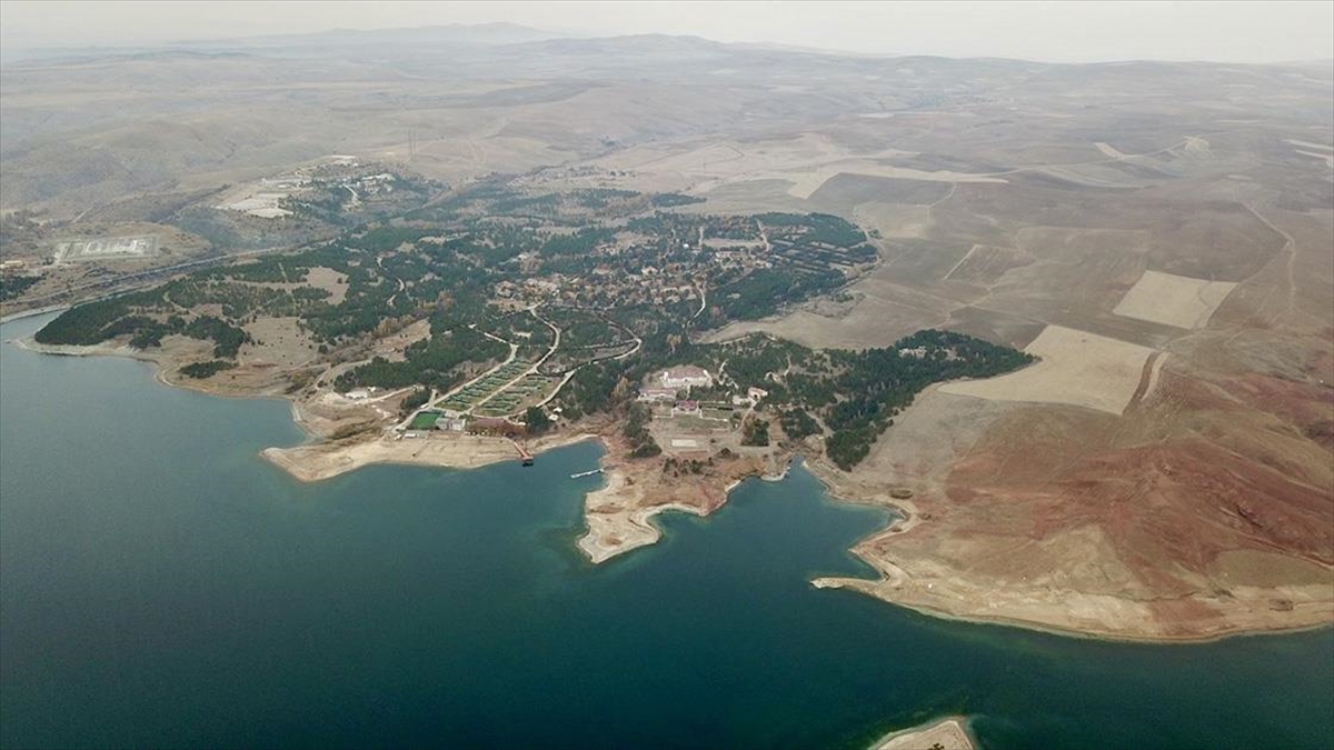 Son 65 yılın en kurak illeri arasında yer alan Kırşehir’de bilinçli su tüketimi uyarısı