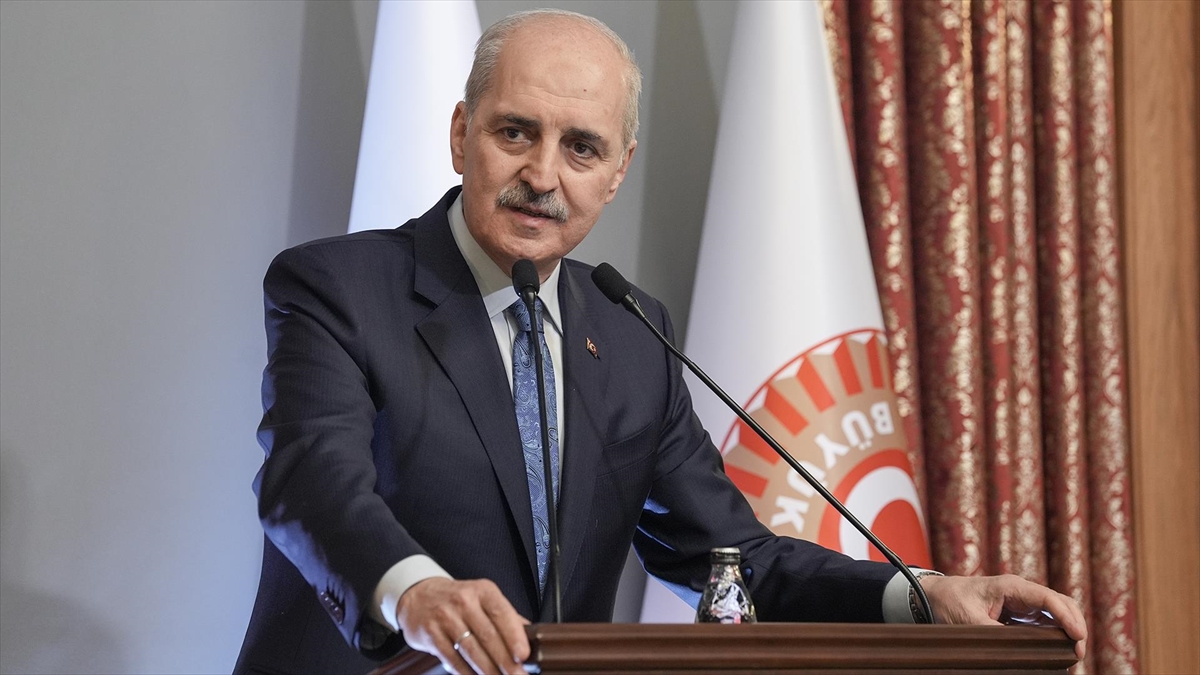 TBMM Başkanı Kurtulmuş: Tarihi bir eşiği geçmek üzereyiz TBMM Başkanı Kurtulmuş: Tarihi bir eşiği geçmek üzereyiz