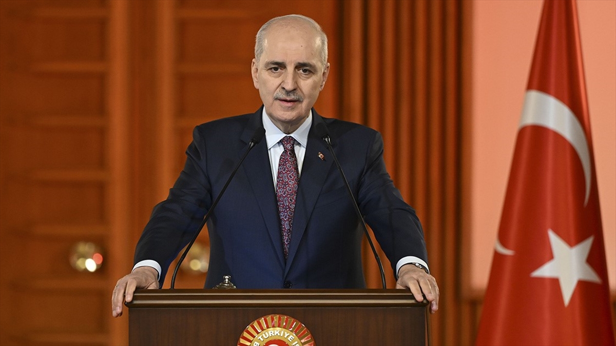 TBMM Başkanı Kurtulmuş: (Terörsüz Türkiye raporu) Bundan sonra gereği TBMM çerçevesinde yerine getirilecektir TBMM Başkanı Kurtulmuş: (Terörsüz Türkiye raporu) Bundan sonra gereği TBMM çerçevesinde yerine getirilecektir