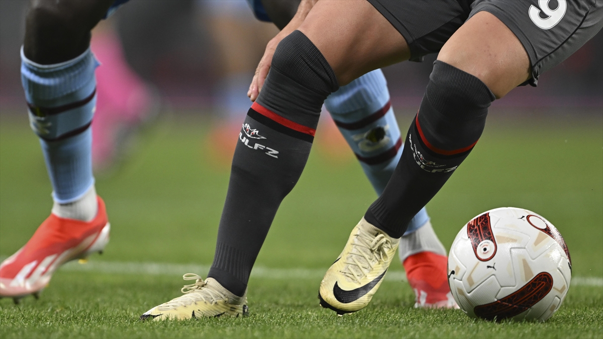 Trabzonspor ile Fatih Karagümrük 12. randevuda Trabzonspor ile Fatih Karagümrük 12. randevuda