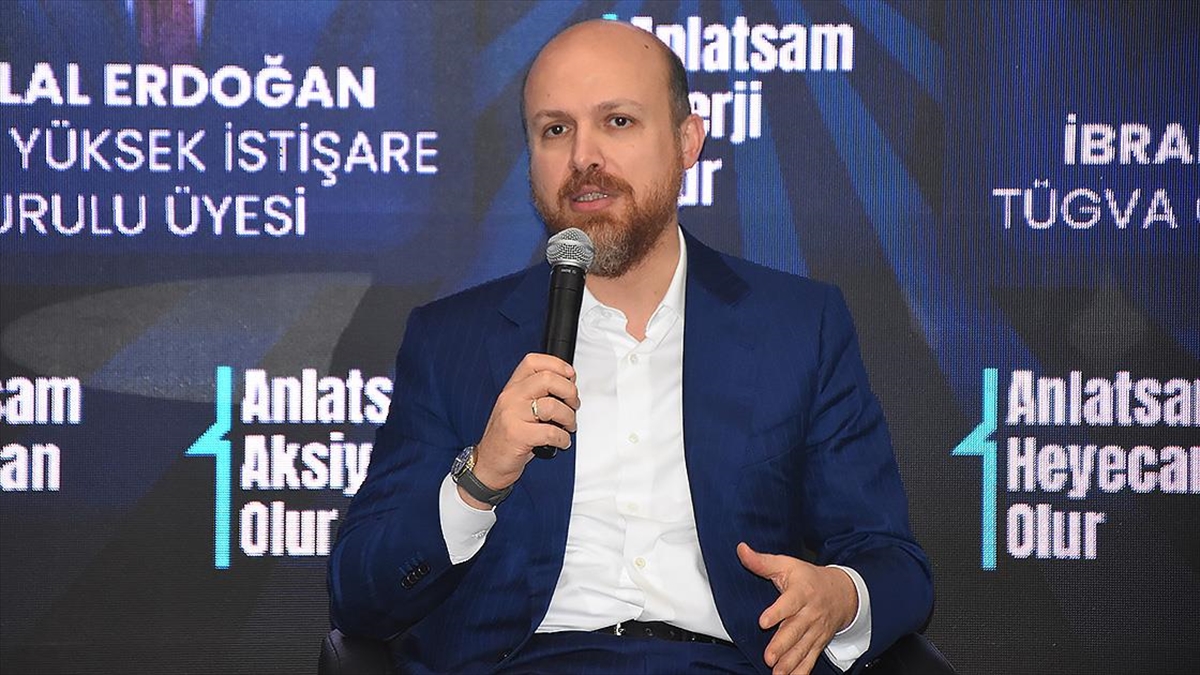 TÜGVA Yüksek İstişare Kurulu Üyesi Erdoğan: Sivil toplum için koşturmaya devam edeceğiz TÜGVA Yüksek İstişare Kurulu Üyesi Erdoğan: Sivil toplum için koşturmaya devam edeceğiz