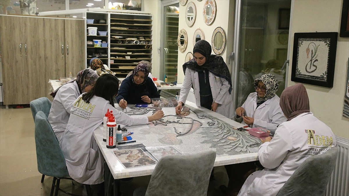 Aile destek merkezleri 162 bin kadının hayatına dokundu