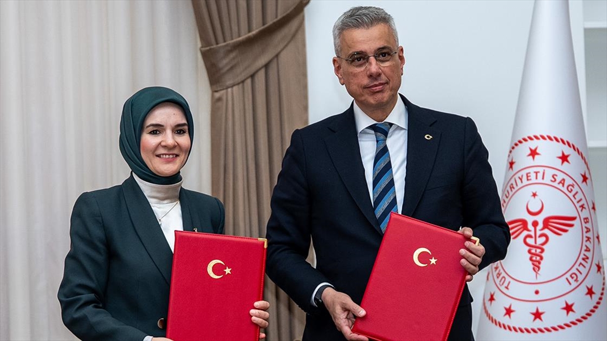 Aile ve Sosyal Hizmetler Bakanlığı ile Sağlık Bakanlığı arasında işbirliği protokolü imzalandı
