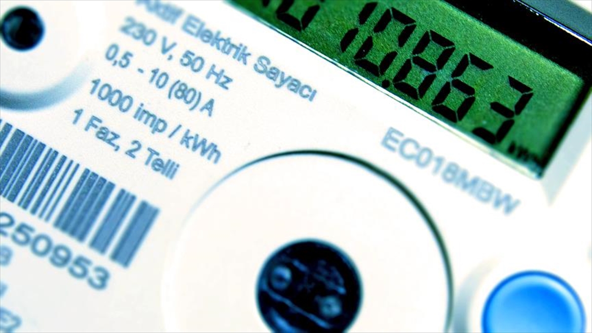 Akıllı sayaç sisteminde çalışabilirlik testlerini geçen ilk modüler modeme sertifika verildi Akıllı sayaç sisteminde çalışabilirlik testlerini geçen ilk modüler modeme sertifika verildi