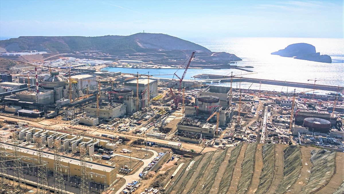 Akkuyu NGS’nin dördüncü güç ünitesinde reaktör şaftının kritik yapısal bileşeni monte edildi