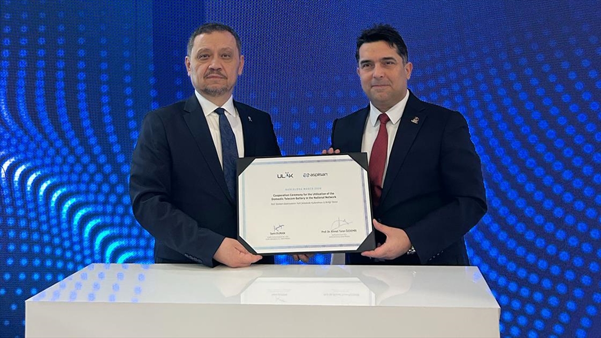 ASPİLSAN Enerji ve ULAK Haberleşme’den Mobil Dünya Kongresi’nde işbirliği anlaşması ASPİLSAN Enerji ve ULAK Haberleşme’den Mobil Dünya Kongresi’nde işbirliği anlaşması