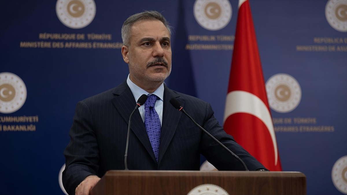 Bakan Fidan, ABD/İsrail-İran Savaşı’nı sonlandırmaya yönelik telefon diplomasisini sürdürüyor