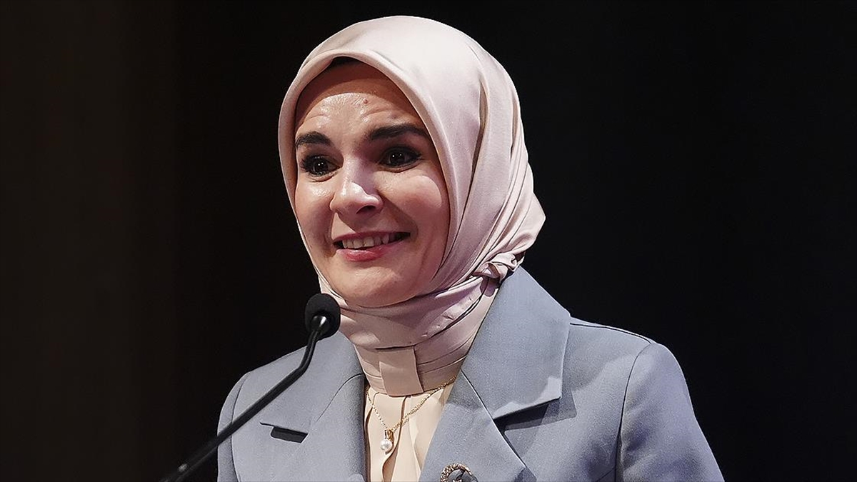 Bakan Göktaş: Doğum iznini kapsayan kanun teklifine 24 haftayı tamamlamadan işe dönenler için ek madde ekledik