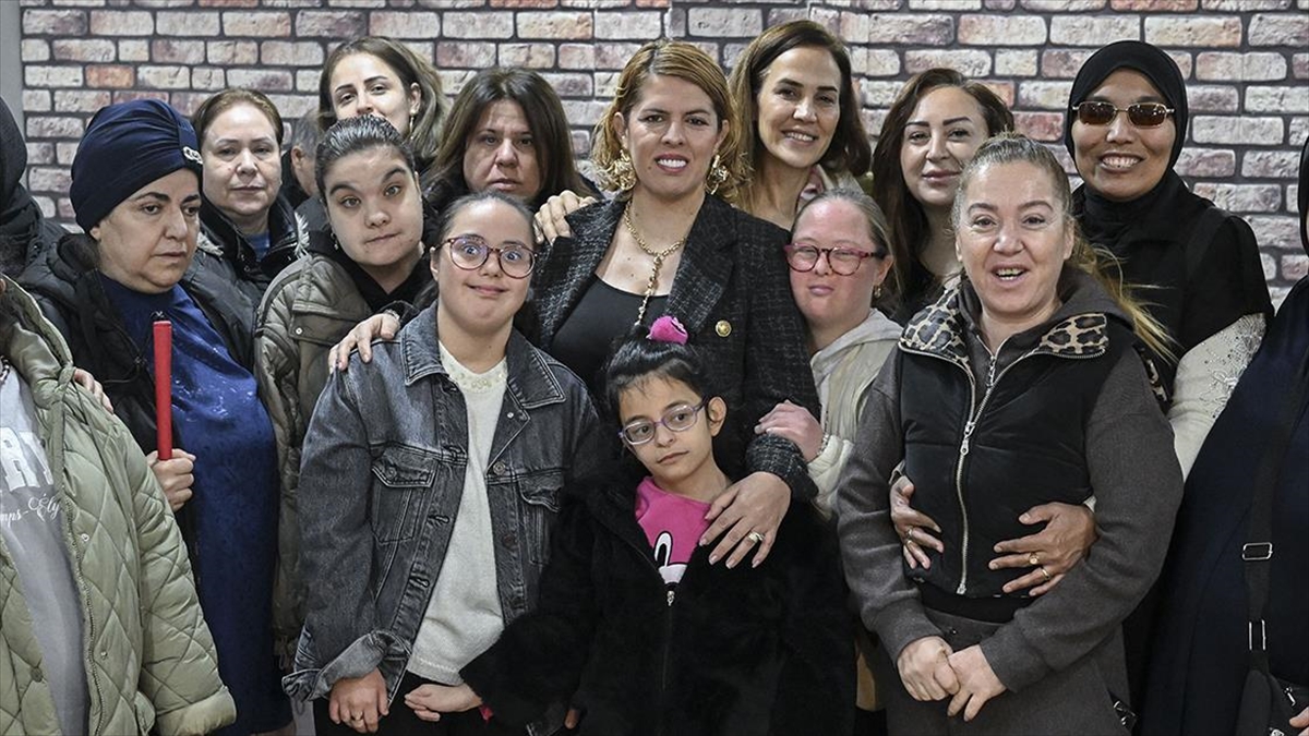 Bir kadının yeniden başlayan hayatı binlerce kadın ve çocuğa umut oldu