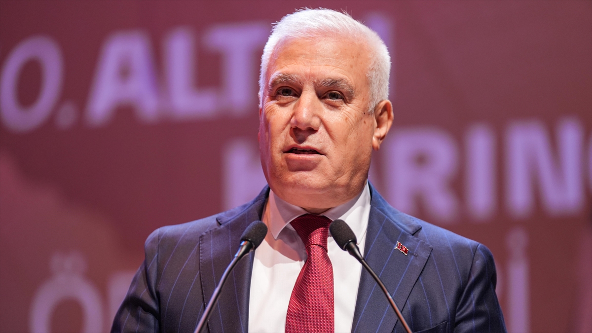 Bursa Büyükşehir Belediye Başkanı Mustafa Bozbey gözaltına alındı Bursa Büyükşehir Belediye Başkanı Mustafa Bozbey gözaltına alındı