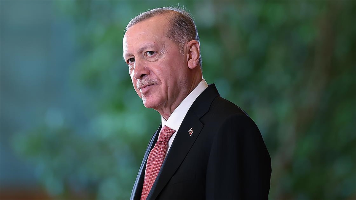 Cumhurbaşkanı Erdoğan: Nevruzun bölgemizdeki savaşların sona ermesine vesile olmasını diliyorum Cumhurbaşkanı Erdoğan: Nevruzun bölgemizdeki savaşların sona ermesine vesile olmasını diliyorum