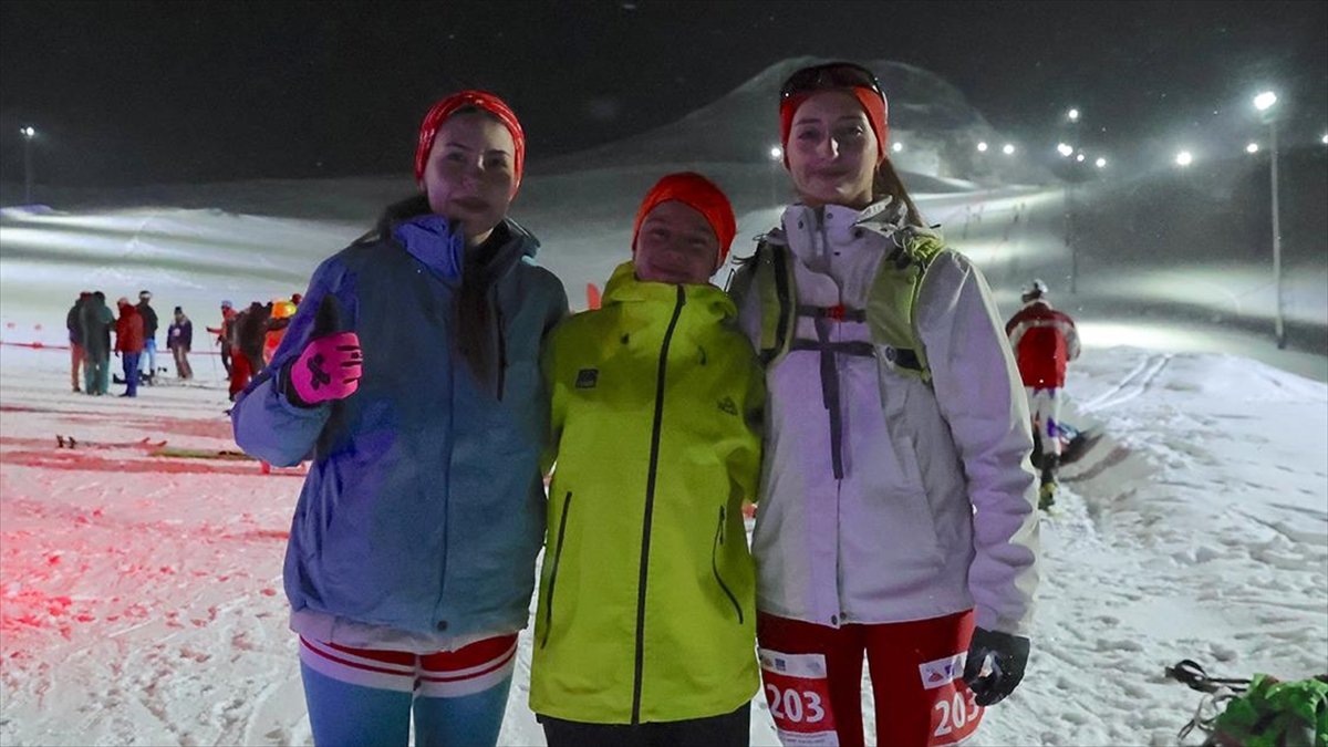 Dağ kayağında Türkiye’ye ilki yaşatan kadın sporcular, yeni başarılara odaklandı