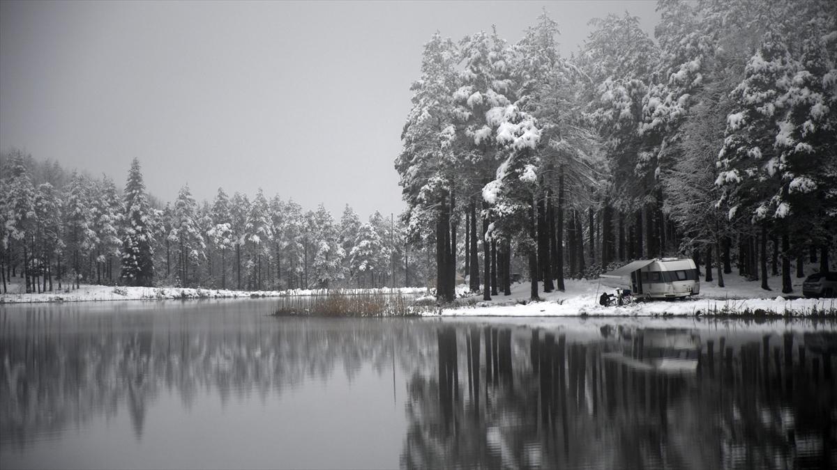 Düzce’deki Topuk Yaylası karla kaplandı Düzce’deki Topuk Yaylası karla kaplandı