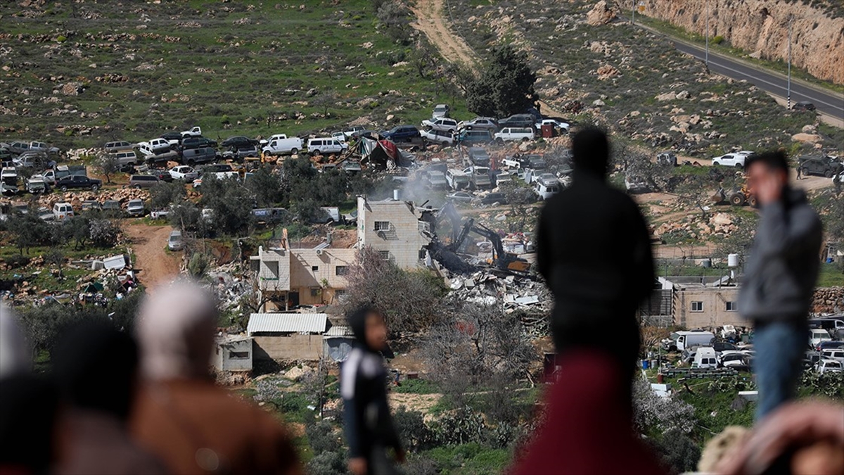 Filistinli uzmana göre, ABD-İsrail ile İran savaşının sonucu Batı Şeria’yı ilhak sürecinde önemli bir faktör