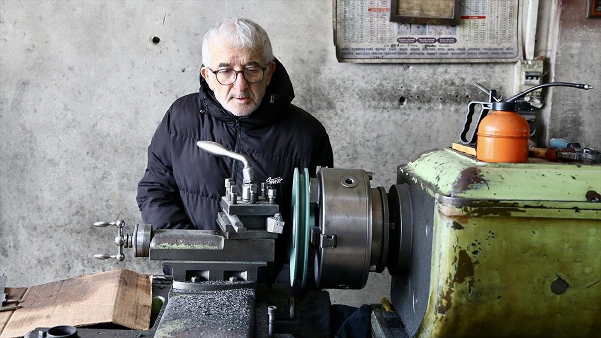 Giresunlu fındık kıran imalatçısı 87 yıllık patozu restore etti