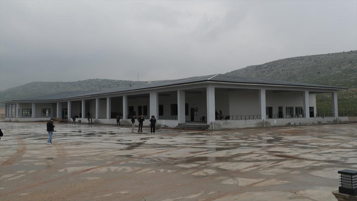 Hatay’daki Cilvegözü Sınır Kapısı’nda tır parkı inşası tamamlandı