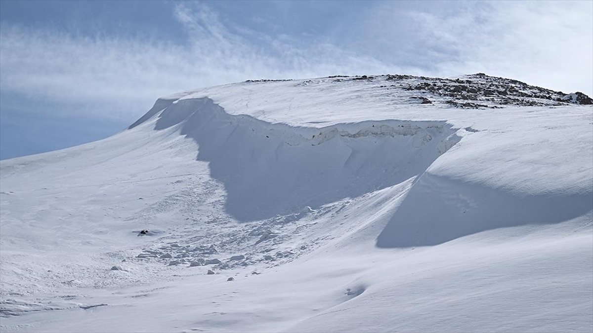 “Havanın ısınması çığ riskini artırıyor” uyarısı