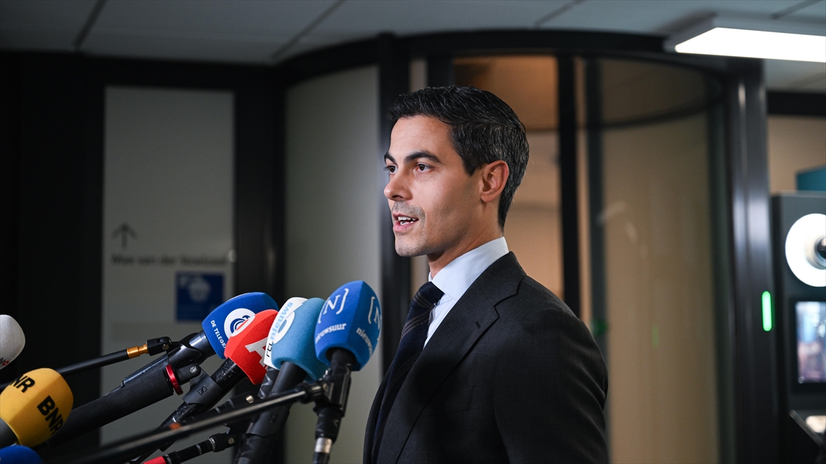 Hollanda Başbakanı Jetten’e göre İran’a yönelik saldırılar hukuka uygun değil