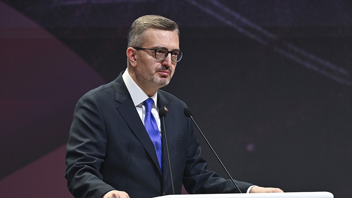 İletişim Başkanı Duran’dan CHP Genel Başkanı Özel’e tepki