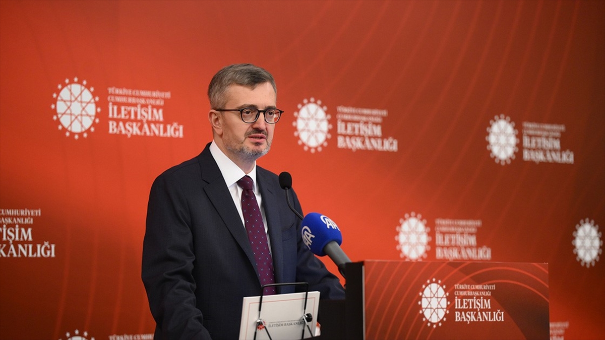 İletişim Başkanı Duran’dan yapımı tamamlanan Tenzile Erdoğan İlçe Devlet Hastanesine ilişkin paylaşım