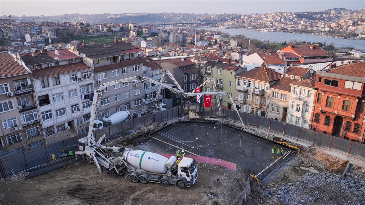 İstanbul Recep Tayyip Erdoğan Anadolu İmam Hatip Lisesi Öğrenci Yurdu’nun temeli atıldı