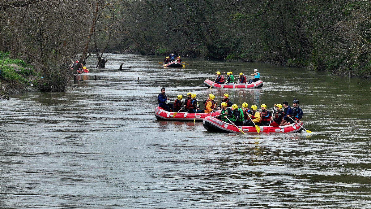 Melen Çayı’nda rafting sezonu açıldı