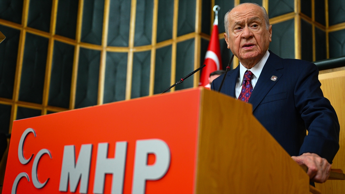 MHP Genel Başkanı Bahçeli: Bir halkı içten çözmeden hiçbir muhasım gücün başarı şansı yoktur
