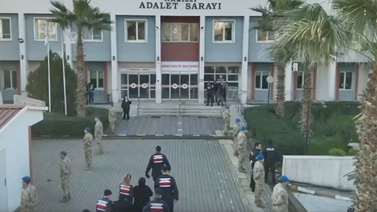 Organize suç örgütlerine yönelik operasyonlarda yakalanan 65 şüpheliden 37’si tutuklandı