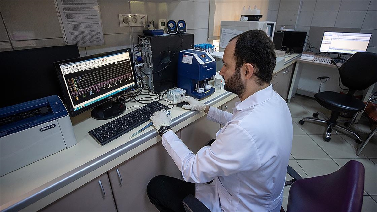 Sakarya’da kanama riski yüksek yapışık plasenta ameliyatlarında “ototransfüzyon” yöntemi uygulanıyor