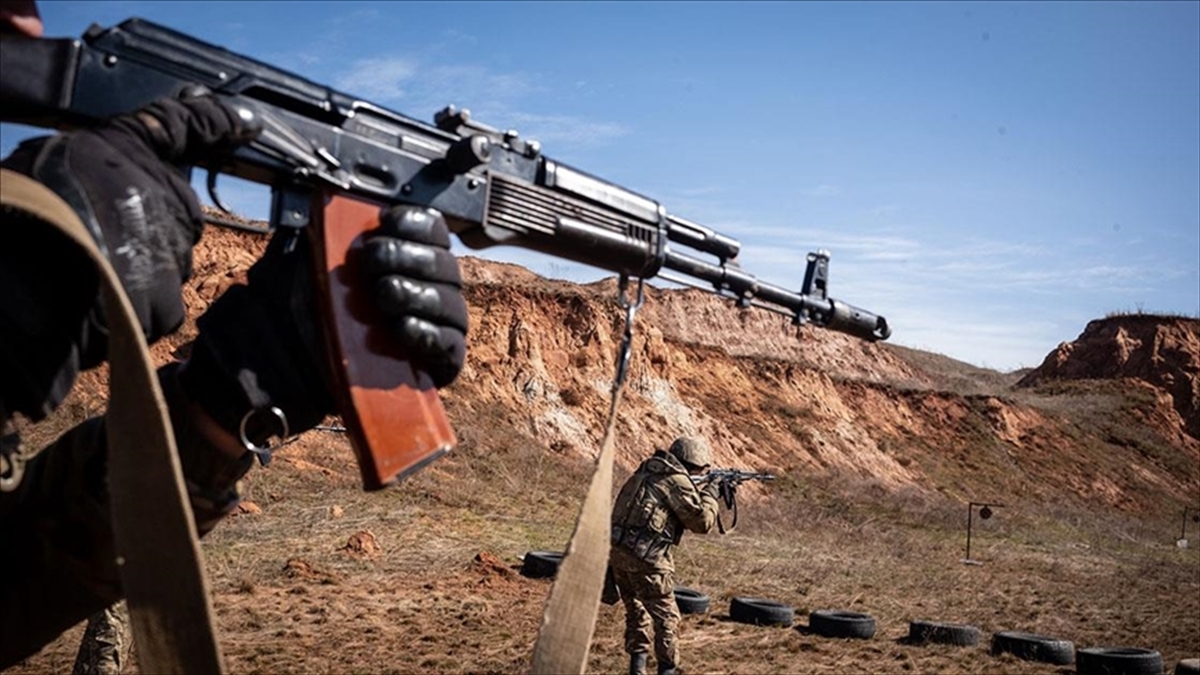 SIPRI: Avrupa’nın silah ithalatı son 5 yılda yüzde 210 arttı