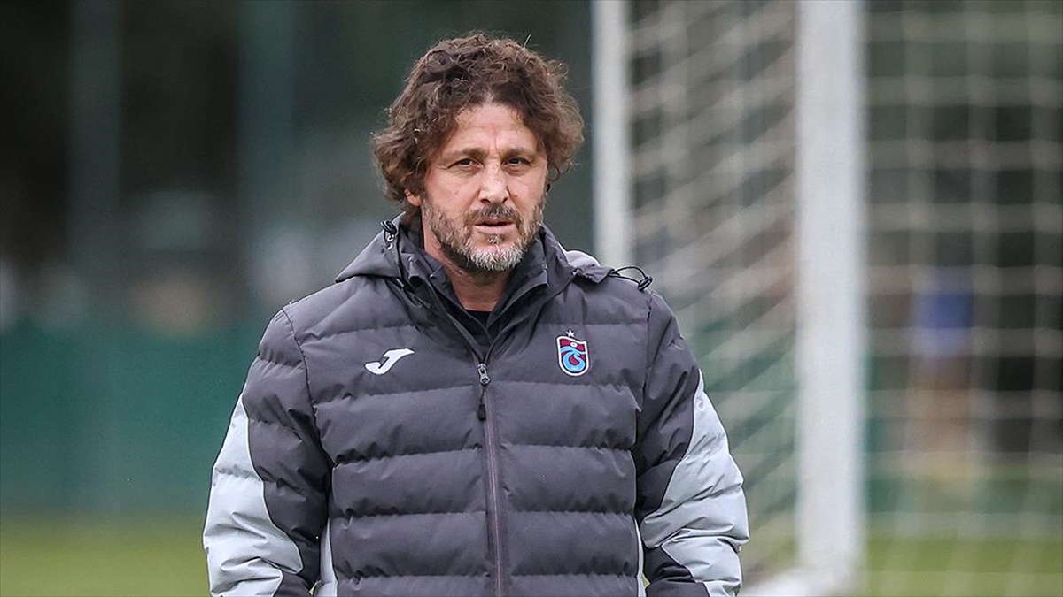 Trabzonspor Başkanı Ertuğrul Doğan’dan Fatih Tekke’ye övgü Trabzonspor Başkanı Ertuğrul Doğan’dan Fatih Tekke’ye övgü