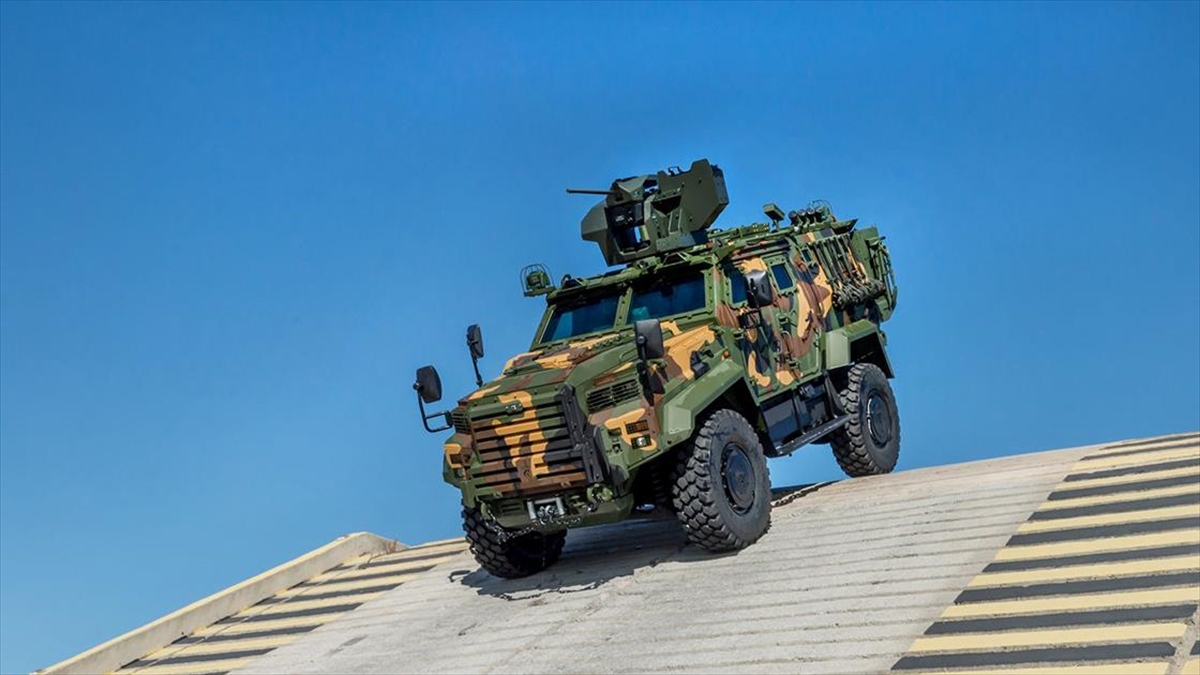 Türk savunma sanayisi Avrupa’da vites yükseltti Türk savunma sanayisi Avrupa’da vites yükseltti