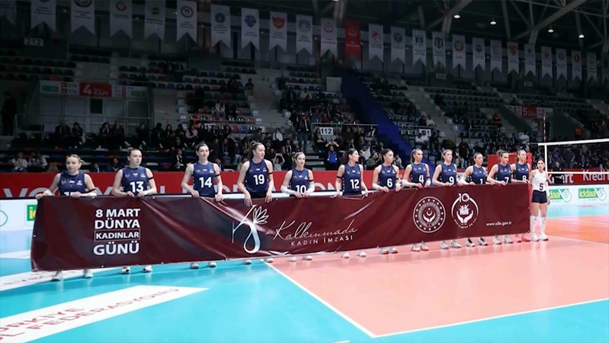 Türkiye genelinde 8 Mart Dünya Kadınlar Günü “Sürdürülebilir Kalkınmada Kadın Hamlesi” temasıyla kutlandı Türkiye genelinde 8 Mart Dünya Kadınlar Günü “Sürdürülebilir Kalkınmada Kadın Hamlesi” temasıyla kutlandı