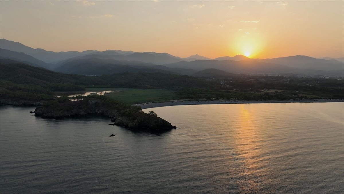 Türkiye’de denizlerden 325 bin ton atık temizlendi Türkiye’de denizlerden 325 bin ton atık temizlendi
